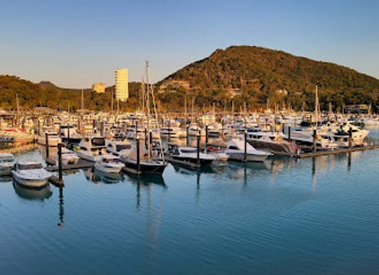 australia/whitsunday-islands/landmark/bommie