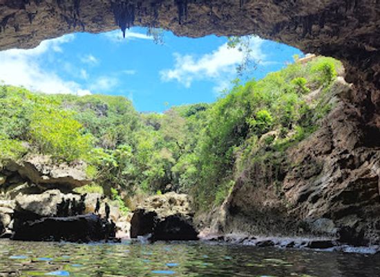 northern-mariana-islands/saipan/landmark/the-grotto
