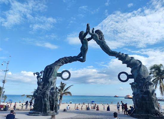 mexico/playa-del-carmen/punta-esmeralda/landmark/portal-maya