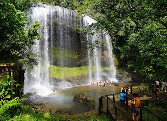 palau/ngardmau/landmark/ngardmau-waterfalls