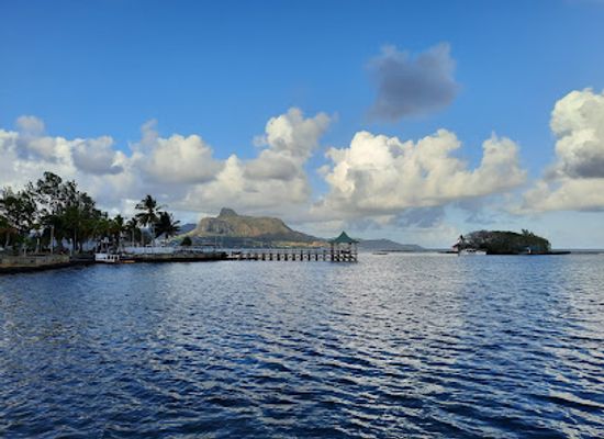 mauritius/grand-port/landmark/pointe-canon