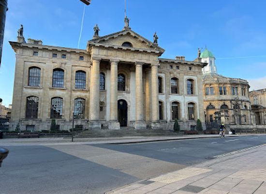 united-kingdom/oxford/landmark/clarendon-building