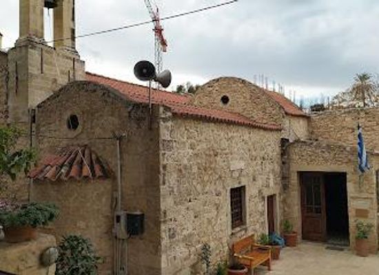 greece/heraklion/landmark/church-of-saint-matthew-sinaiton