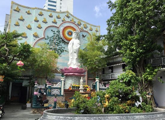vietnam/central-highlands/landmark/chua-bat-nha