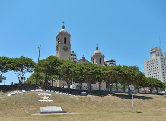 texas/corpus-christi/downtown-corpus-christi/landmark/gold-star-court-of-honor