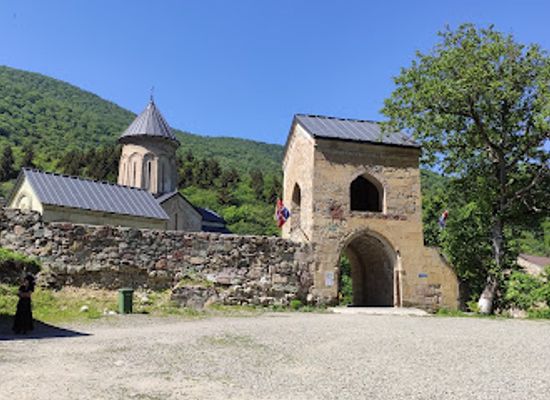 georgia/khevi/landmark/monastery-of-saint-nicholas-of-kintsvisi