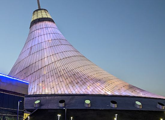 kazakhstan/nur-sultan/khan-shatyr-entertainment-center/landmark/khan-shatyr