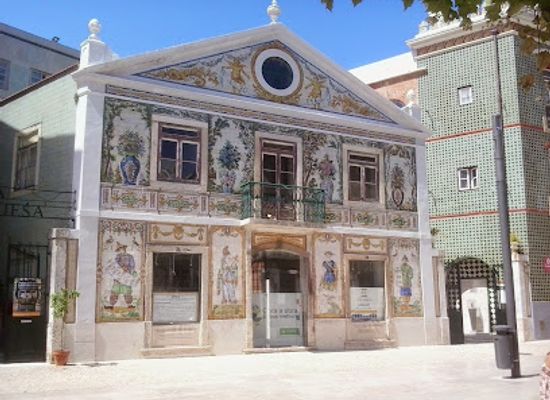 portugal/alentejo/landmark/largo-do-intendente