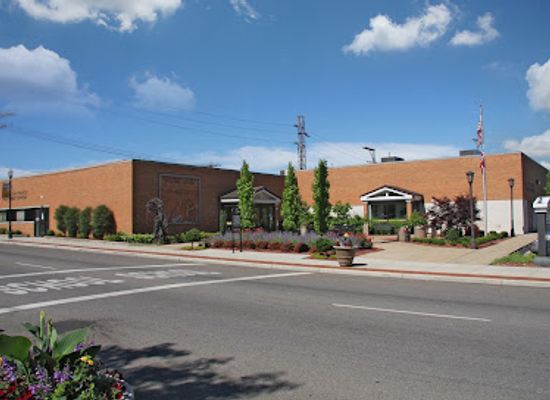 ohio/zanesville/landmark/muskingum-county-conference-welcome-center