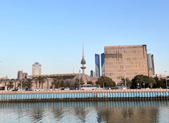 kuwait/kuwait-water-towers/landmark/harbor-walk-sunset-point
