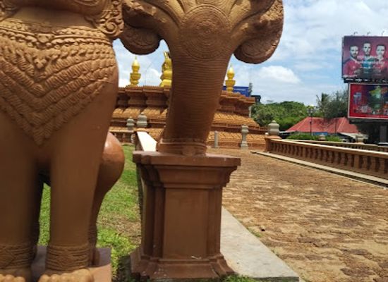 cambodia/stung-treng/landmark/statue-of-samdech-choun-nath