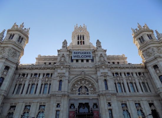 spain/madrid-community/landmark/neptune-fountain