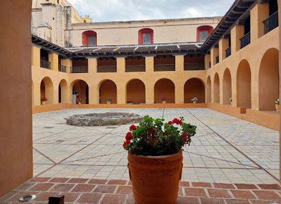 mexico/san-cristobal-de-las-casas/landmark/centro-de-textiles-del-mundo-maya