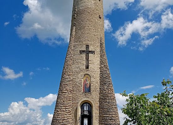 moldova/bessarabia/landmark/candle-of-gratitude