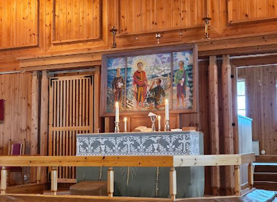 norway/finnmark/landmark/komagfjord-church