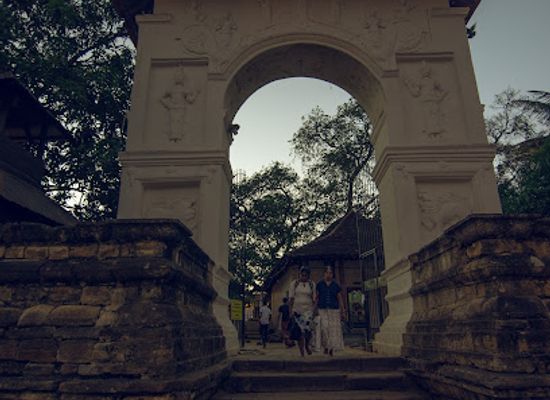 sri-lanka/eastern-province/landmark/sri-dalada-maligawa