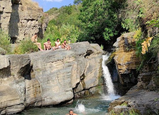 armenia/vayots-dzor/landmark/goghtanik-waterfall
