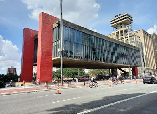 brazil/sao-paulo/landmark/museum-of-art-of-sao-paulo-assis-chateaubriand