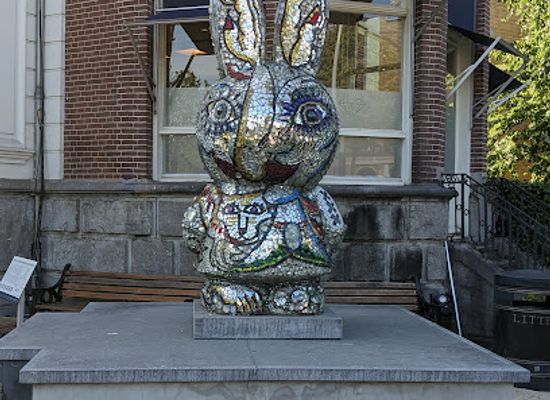 netherlands/betuwe/landmark/diamond-miffy