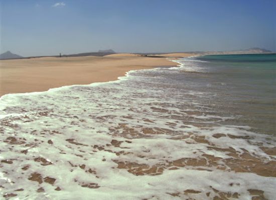cabo-verde/boa-vista/landmark/praia-da-chave