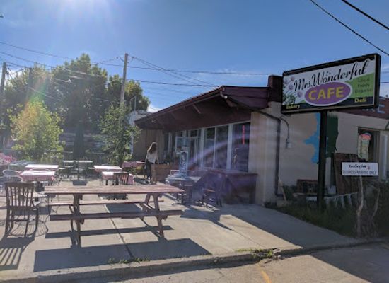 montana/polson/landmark/mrs-wonderful-s-cafe