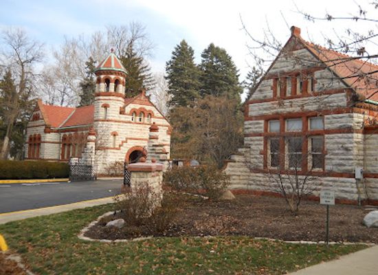 ohio/miami-valley/landmark/woodland-cemetery-and-arboretum