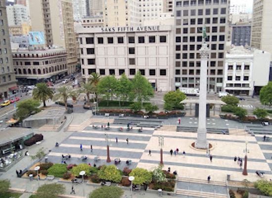 california/san-francisco/union-square/landmark/monument-to-american-squadron-manila-bay