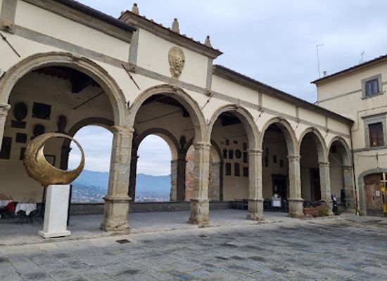 italy/arezzo/landmark/torre-del-cassero