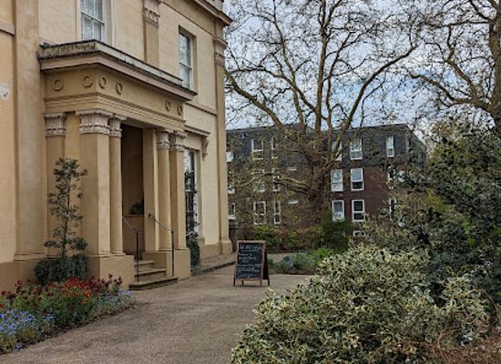 united-kingdom/manchester/attraction/elizabeth-gaskell-s-house