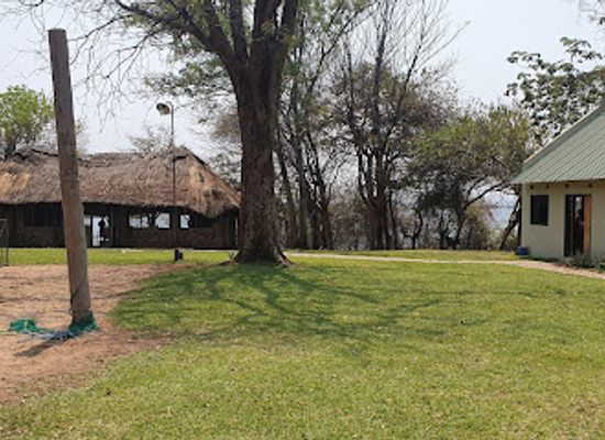 zambia/lake-kariba/landmark/kariba-bush-club