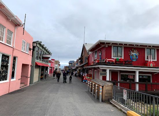 california/monterey/old-fisherman-s-wharf/landmark/fisherman-s-wharf