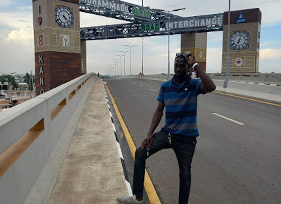 nigeria/kano/landmark/hotoro-dan-marke-bus-stop