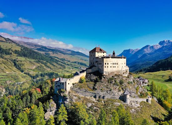 switzerland/engadin/landmark/schloss-tarasp
