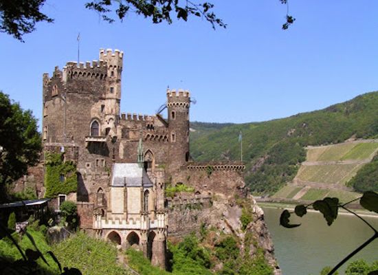 germany/lower-rhine/landmark/rheinstein-castle