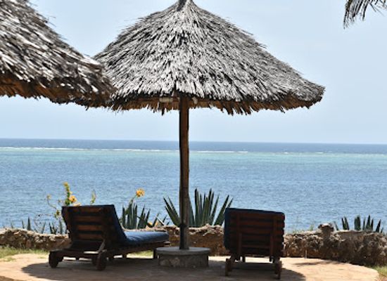 kenya/mombasa-beach/landmark/moonshine-beach-bar