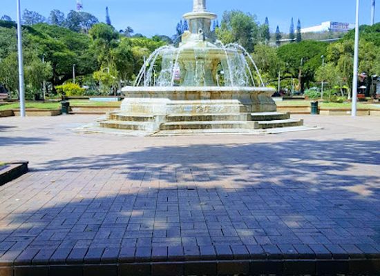 new-caledonia/baie-des-citrons/landmark/fontaine-celeste