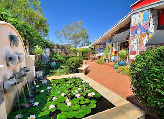 australia/red-centre/landmark/vatu-sanctuary