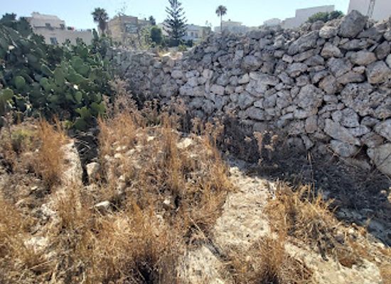 malta/western-district/landmark/punic-tomb-4
