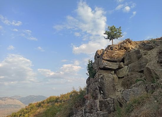 albania/kolonja/landmark/cyclopean-walls-chaonia