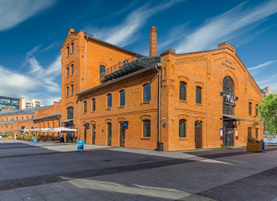 poland/warsaw/praga/landmark/muzeum-polskiej-wodki
