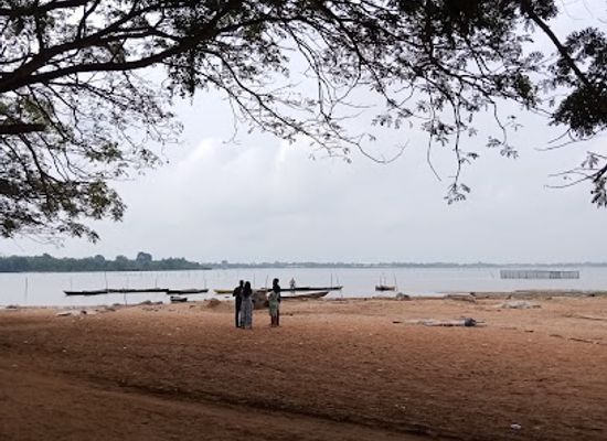 togo/agbodrafo/landmark/pirogue-vers-agbodrago