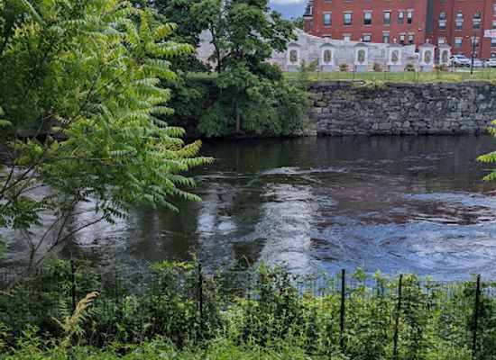 massachusetts/lowell/landmark/northern-canal-walkway