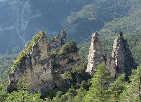 georgia/racha-lechkhumi-and-kvemo-svaneti/landmark/sairme-pillars