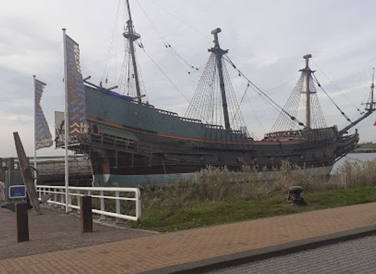 netherlands/flevoland/landmark/het-flevolands-archief