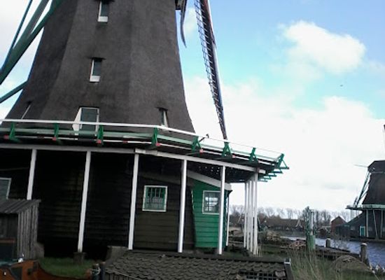 netherlands/zaanstreek/landmark/mayor-in-t-veld-park