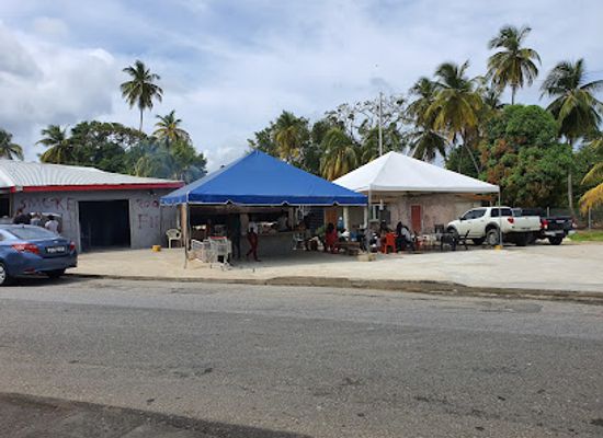 trinidad-and-tobago/mayaro-rio-claro/landmark/ducky-s-ortoire-organic-roast-seafood