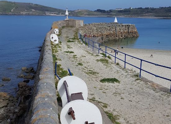 guernsey/alderney/landmark/alderney-sailing-club