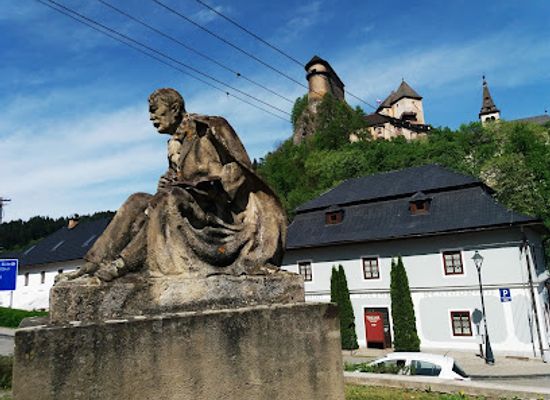 slovakia/orava/landmark/pavol-orszagh-hviezdoslav-pamatnik
