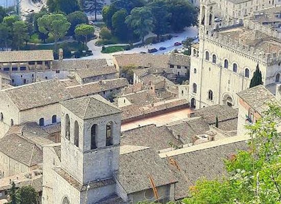 italy/umbria/landmark/gubbio