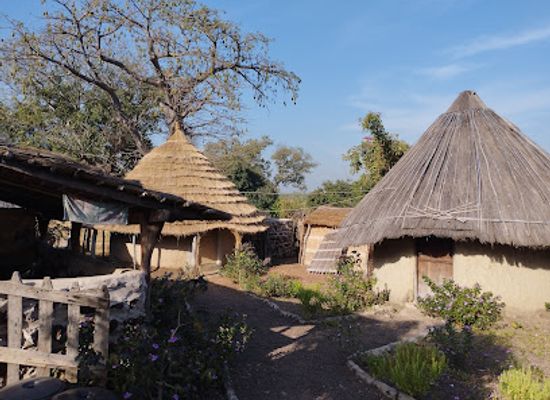 senegal/kedougou/landmark/campement-chez-doba